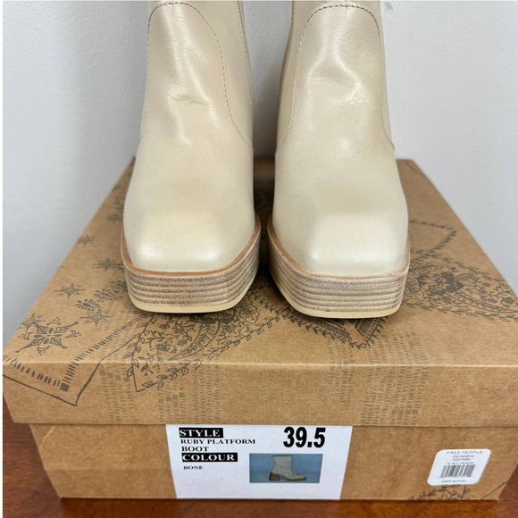 Free People Ruby Platform Bootie in Bone Size EU 39.5 - Picture 10 of 10